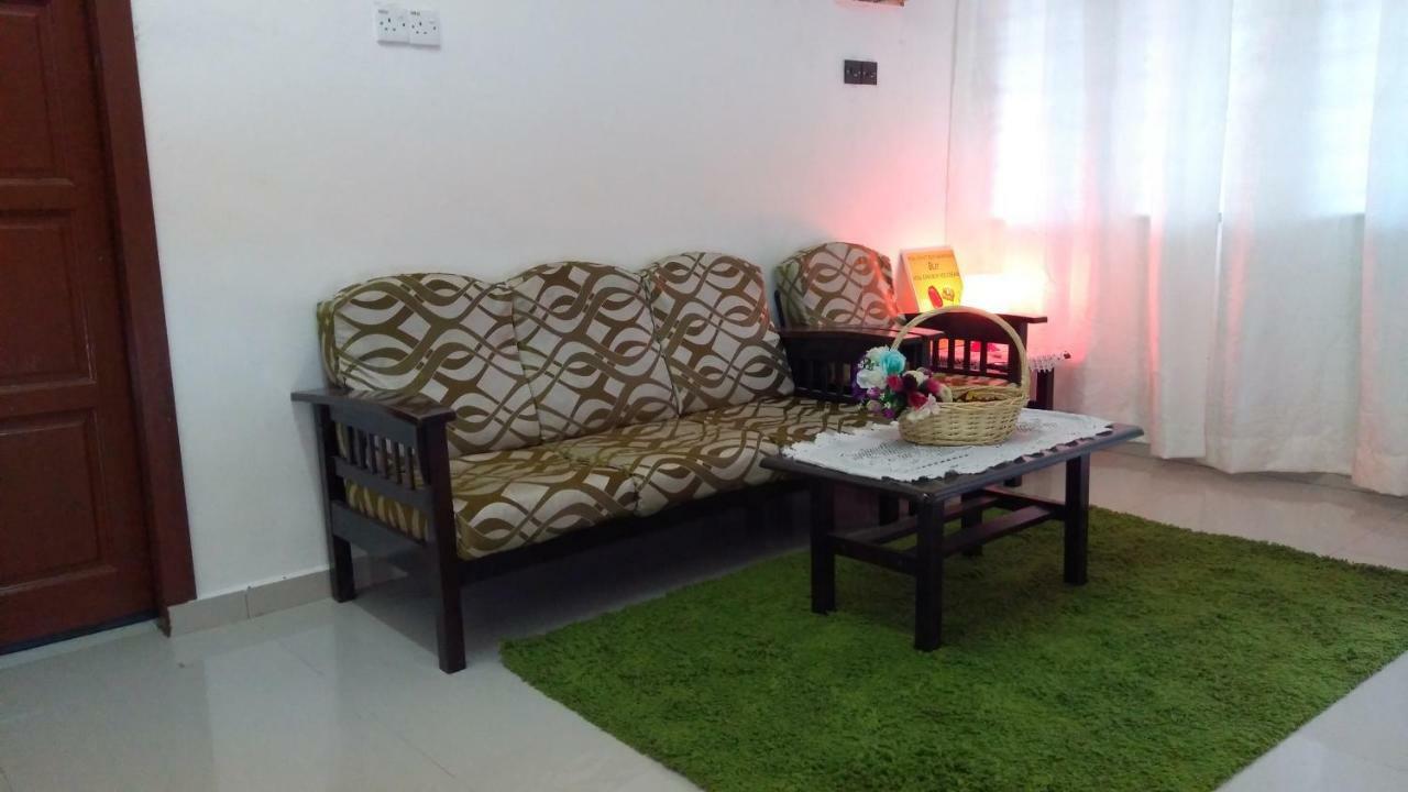 Homestay Rgee Kuantan Exterior photo